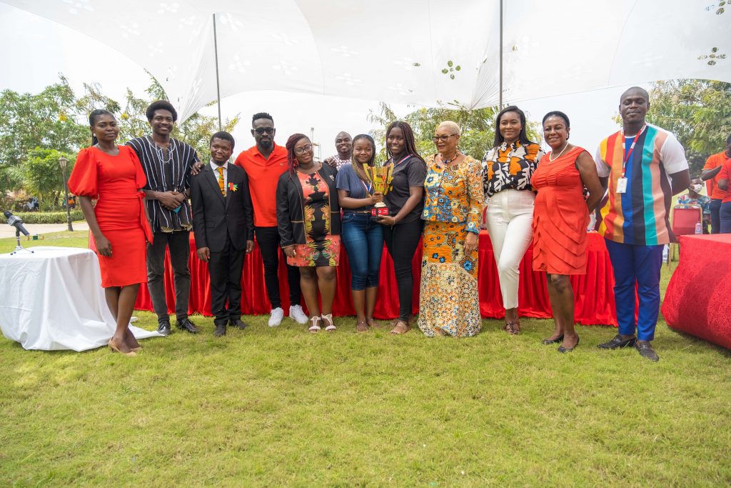 Academic City University College has partnered with Vodafone Ghana to offer a three-day training for girls in STEM and plastic waste recycling. 3